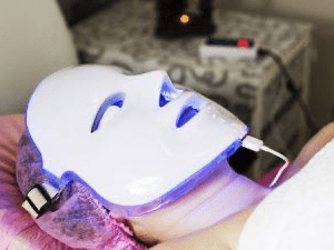L E D Light Therapy AND Acne Solutions Facial Course